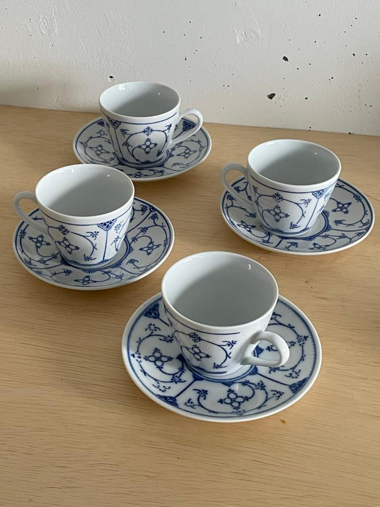 Set van 4 Kahla Kobaltblau koffiekopjes met schotels, Ophalen of Verzenden