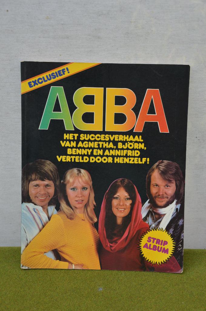 Vintage stripboek: ABBA Stripalbum - Het Succesverhaal! 1978, Verzamelen, Ophalen of Verzenden, Gebruikt, Boek, Tijdschrift of Artikel