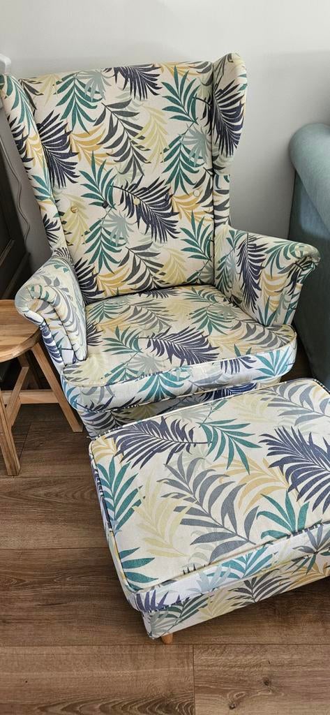 Te koop: Ikea Strandmon oorfauteuil met blader patroon, Ophalen, 75 tot 100 cm, Zo goed als nieuw, Oorfauteuil