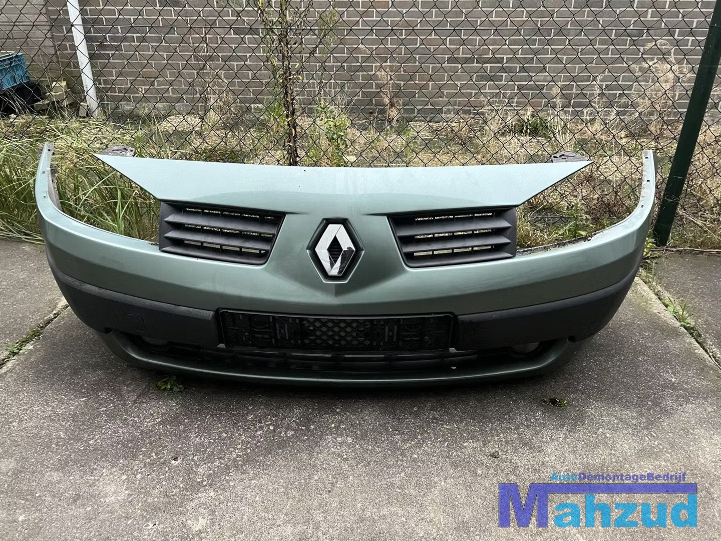 RENAULT MEGANE 2 groen TED97 Voorbumper 2001-2009, Renault Group, Gebruikt, Contact.group@renault.com, Ophalen of Verzenden