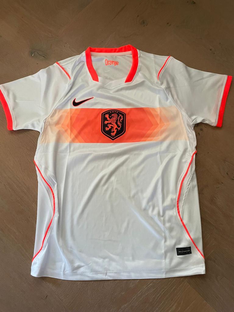 WK uit shirt Nederlands elftal - Maat M, Wit, Nieuw, Voetbal, Verzenden