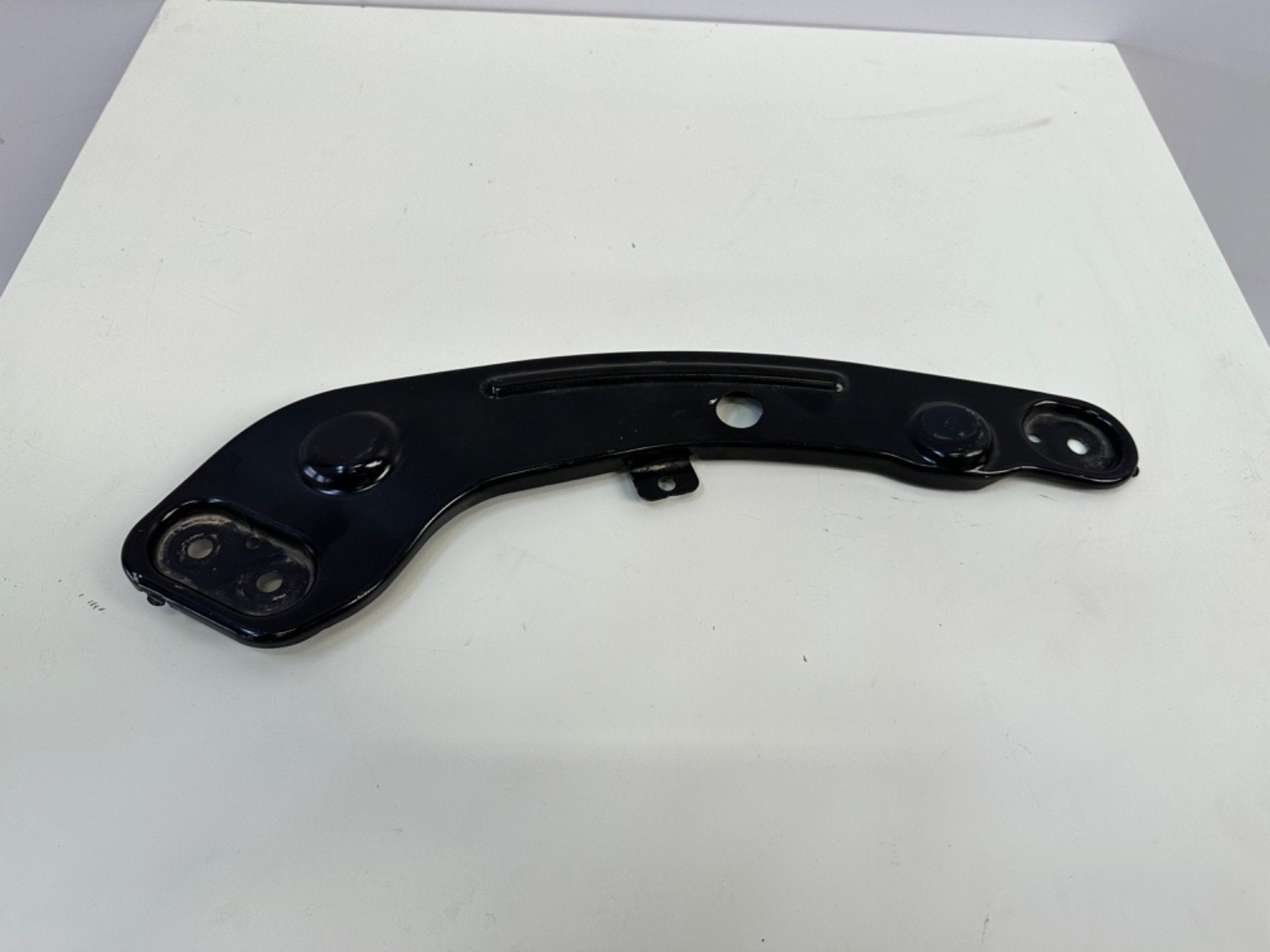 VW T-ROC T ROC KOPLAMP HOUDER ORIGINEEL 2GA995932 NIEUW, Gebruikt, Volkswagen, Volkswagen AG, Berliner Ring 2
38440  Wolfsburg, DE