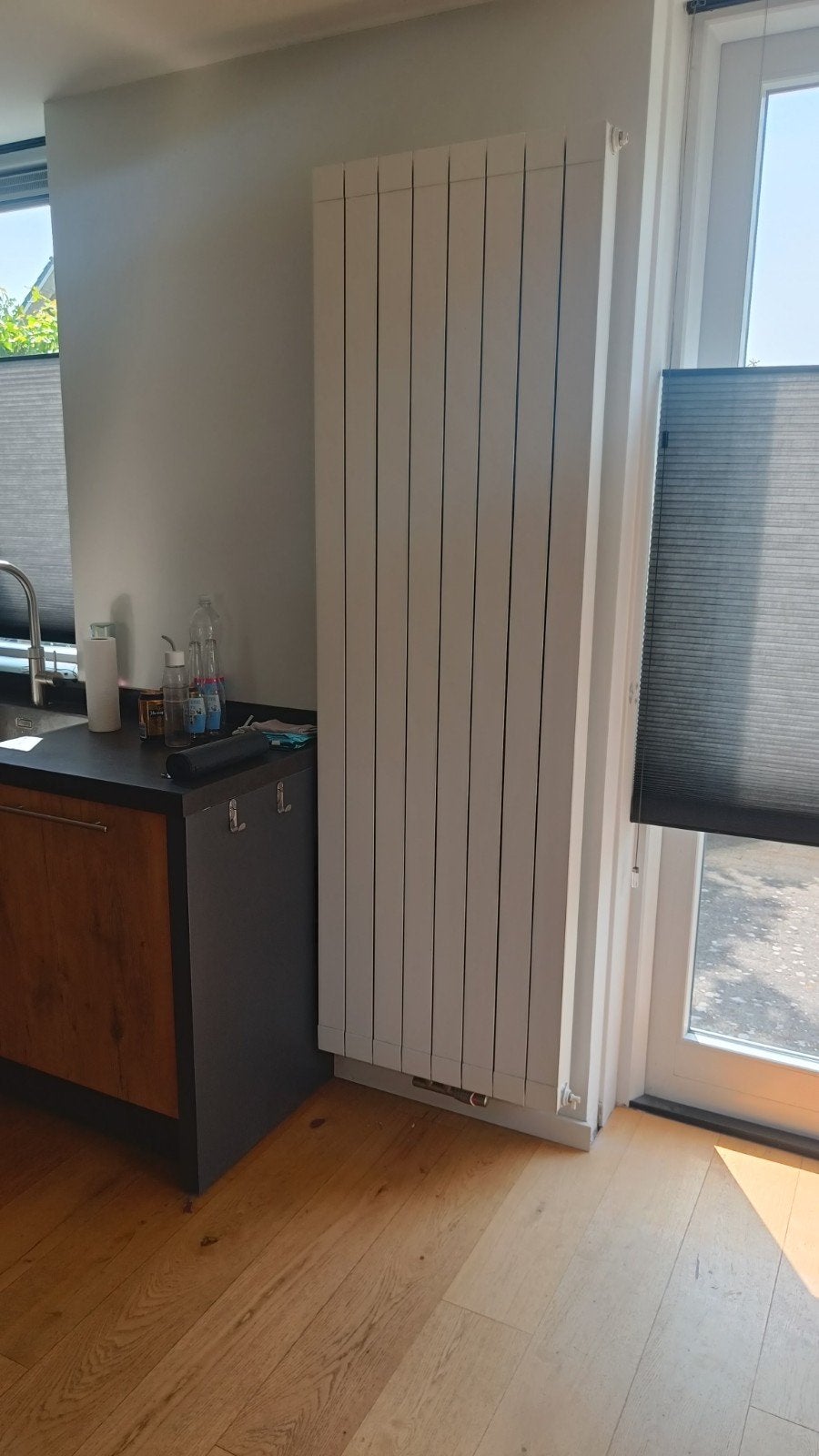 Global Oscar 2616W radiator 205x64cm incl thermostaat, Ophalen, Radiator, Zo goed als nieuw, 60 tot 150 cm