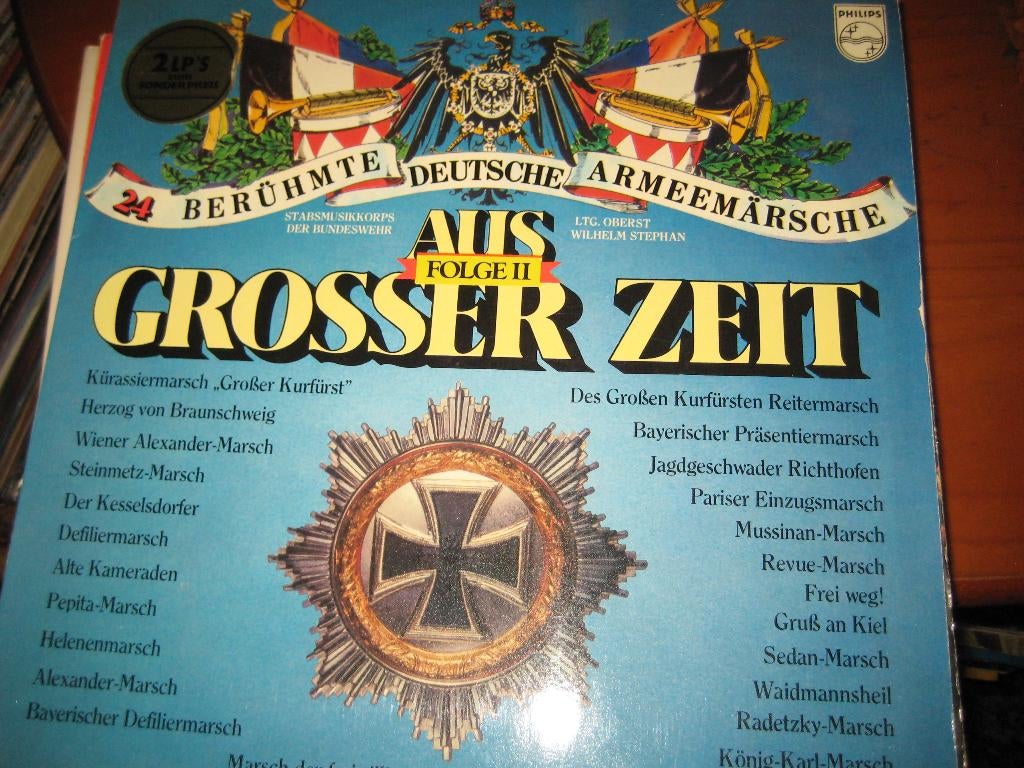 2 LPs, Berühmte Deutsche Armeemärsche, Dubbel-LP, Ophalen of Verzenden, Gebruikt, 12 inch