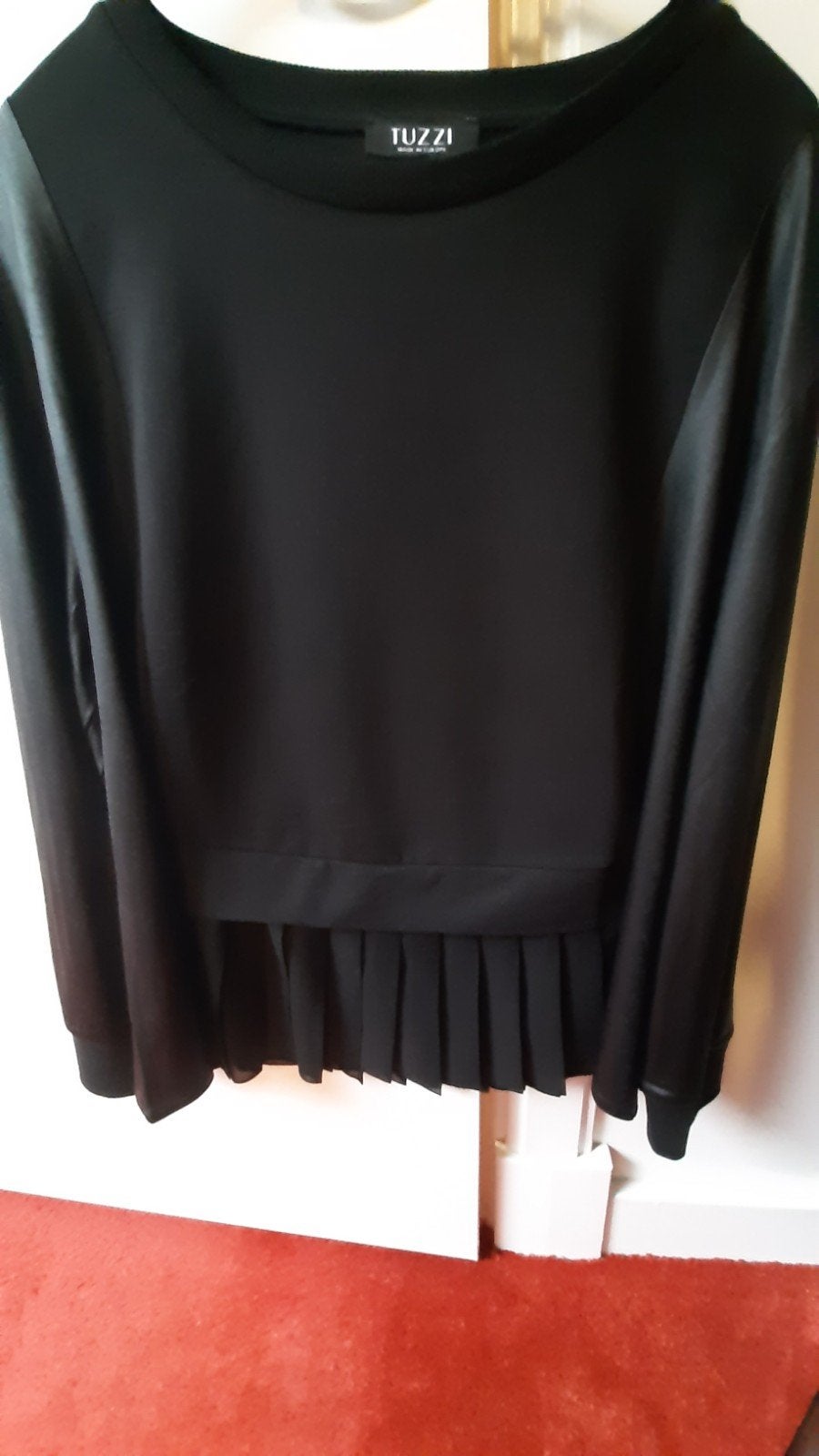 Blouse Tuzzi 38-40, Kleding | Dames, Tops, Nieuw, Maat 38/40 (M), Zwart, Lange mouw, Ophalen of Verzenden