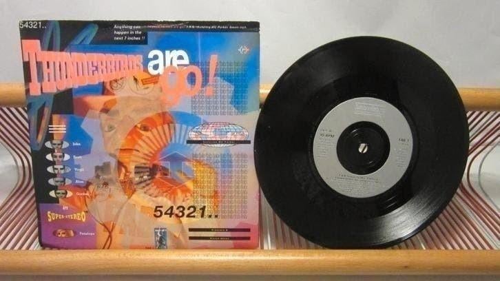 F.A.B. Featuring MC Parker, Thunderbirds Are Go (single 7"), Gebruikt, 7 inch, Single, Ophalen of Verzenden