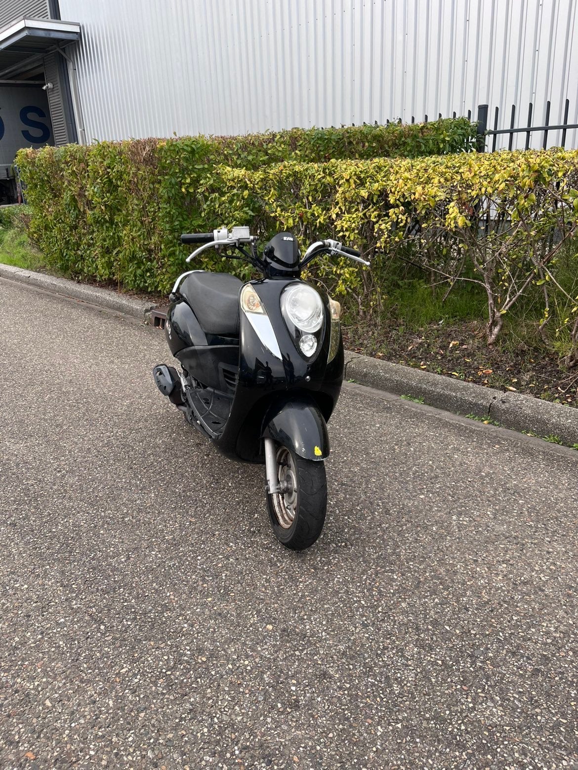 SYM Mio 2006 – 25.000 km – 53 km/u – Start & rijdt goed, Fietsen en Brommers, Sym, Sym, Sym, Zo goed als nieuw