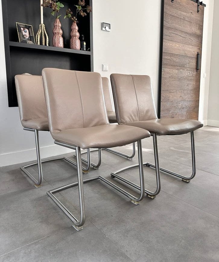4/6 taupe lederen Henders en Hazel design stoelen rvs frame, Ophalen, -, -, Henders en Hazel