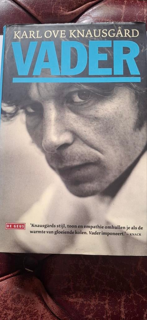 Karl Ove Knausgård - Vader (Mijn Strijd Boek 1), Boeken, Ophalen of Verzenden, Zo goed als nieuw, Karl Ove Knausgård, Europa overig