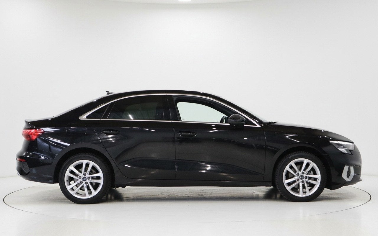 Audi A3 Limousine 30 TFSI Advanced edition Limousine|Automaa, Auto's, Stof, Gebruikt, Zwart, Origineel Nederlands