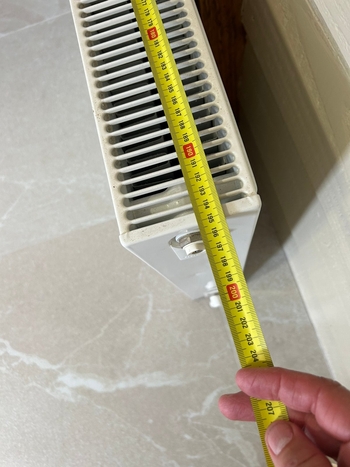 Radiator goed als nieuwe breedte 195  lengte 50 cm, 30 tot 80 cm, Radiator, Ophalen of Verzenden, Zo goed als nieuw