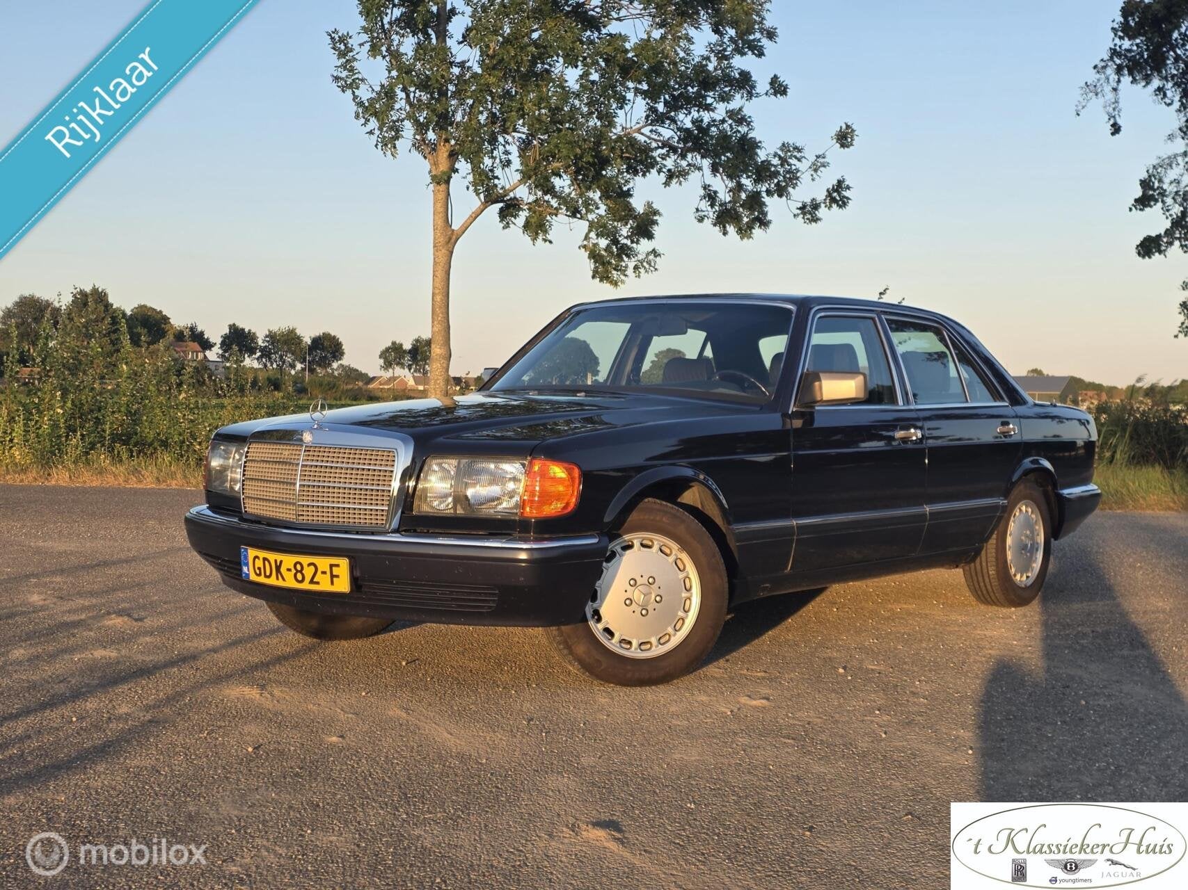 Mercedes 300 SE nieuwstaat, lage kilometerstand!, Auto's, Mercedes-Benz, Elektrische buitenspiegels, Gebruikt, Blauw, Bedrijf