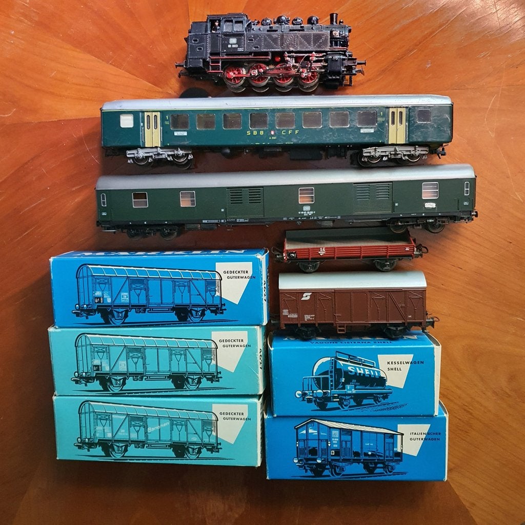 Märklin loc + wagons € 64,-, Wisselstroom, Gebruikt, Locomotief, Ophalen of Verzenden