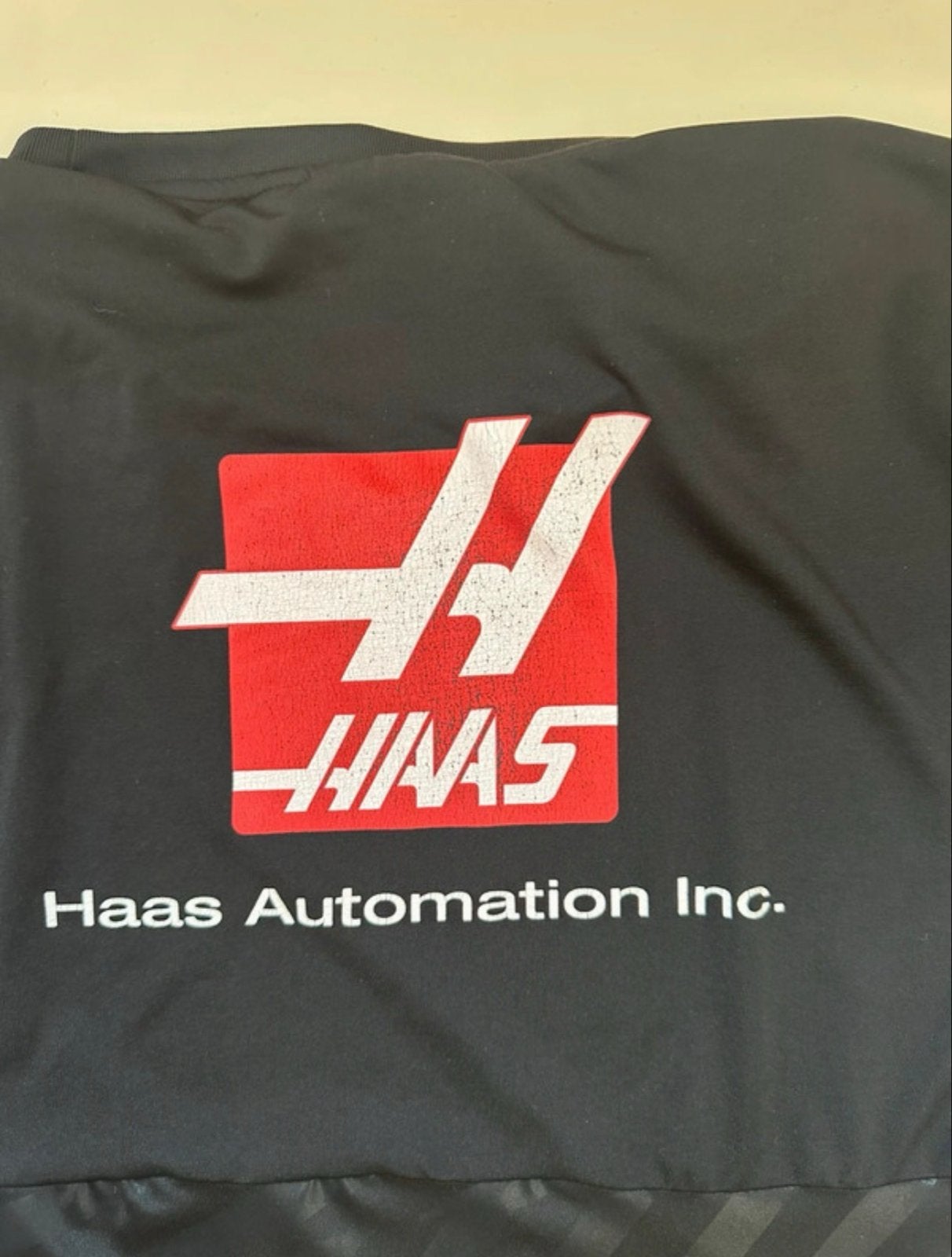 Haas F1 Team T-shirt Zwart/Grijs Maat M - Zo goed als nieuw, Ophalen of Verzenden, Zo goed als nieuw, Maat 48/50 (M), Zwart