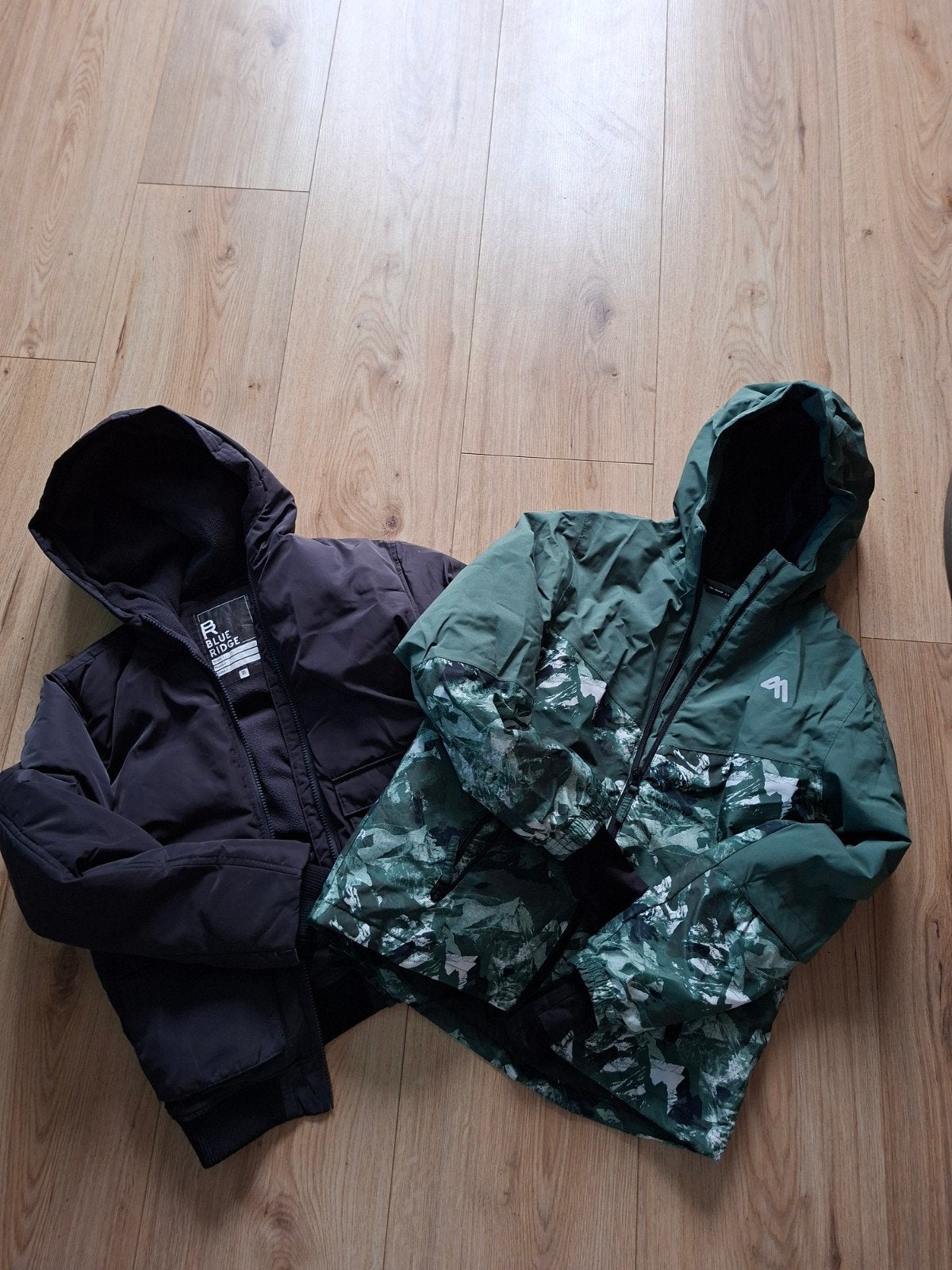 Jongens winterjas WE en ski jas maat 146/152, Kinderen en Baby's, Ophalen