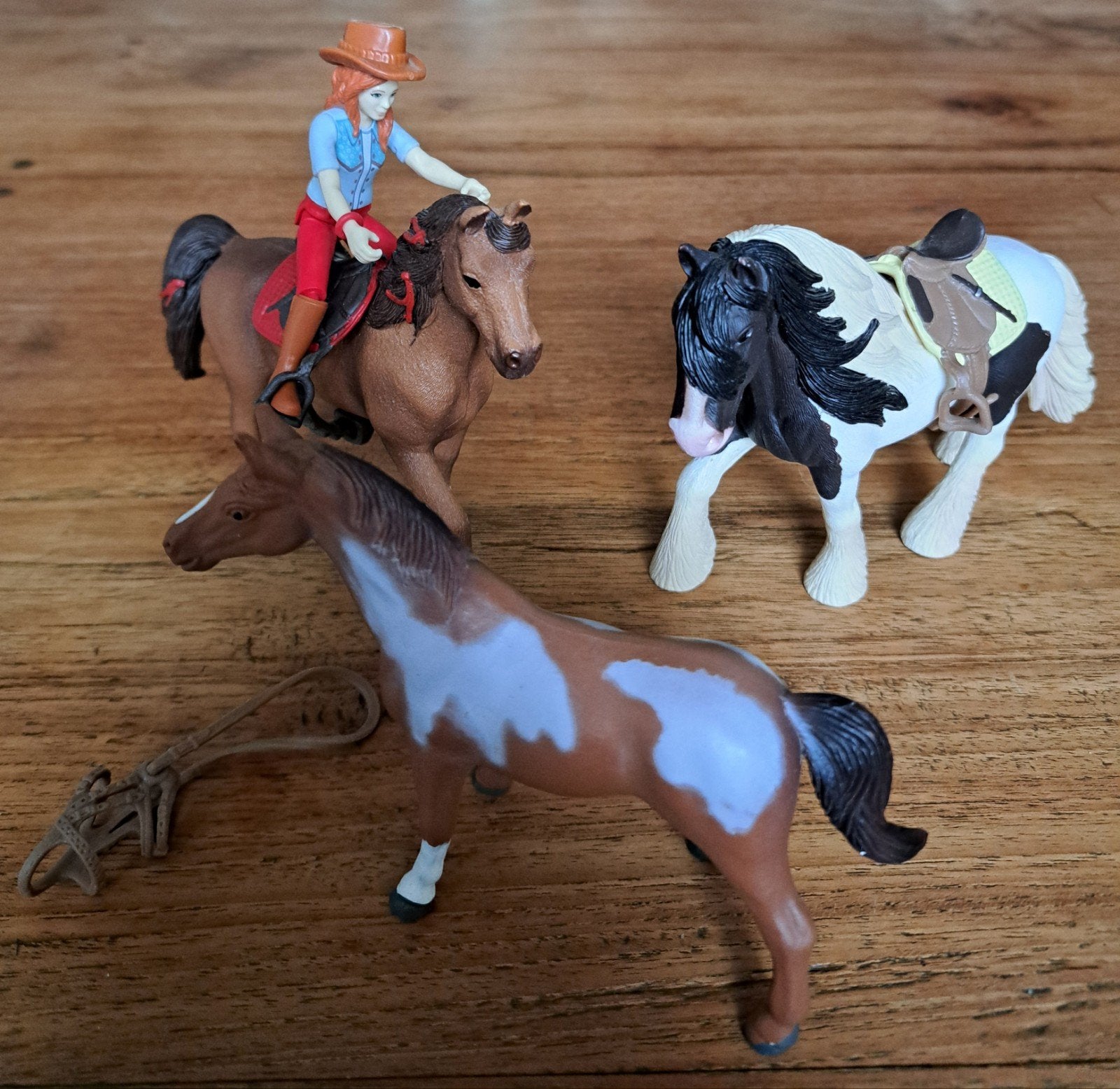 Set Schleich paarden (Hannah & Cayenne, Tinker en Paint), Ophalen of Verzenden, Zo goed als nieuw