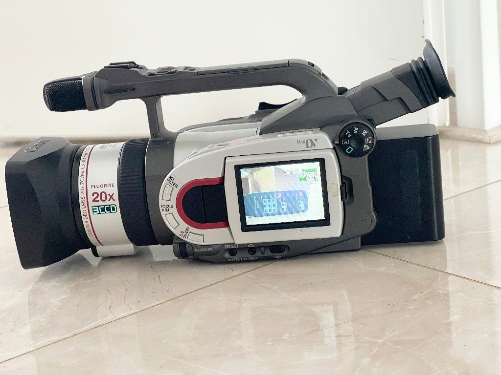 Canon XM1 3CCD Mini DV Video camera met extras, N, N, Canon, 20x of meer