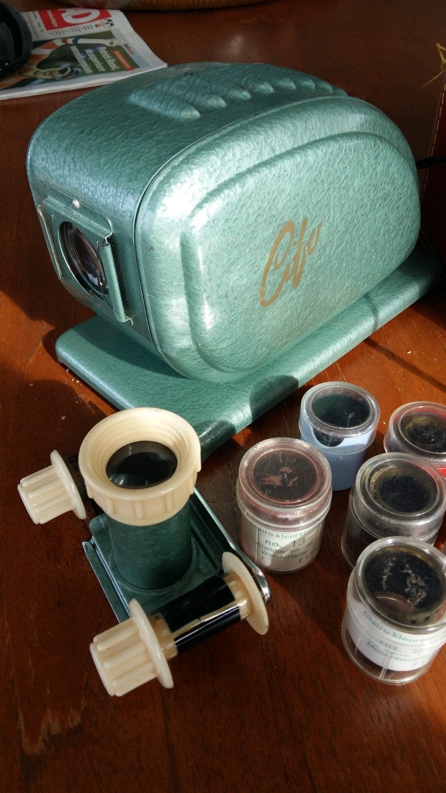 Antieke blikken dia projector inclusief oude filmpjes., Ophalen of Verzenden, Gebruikt