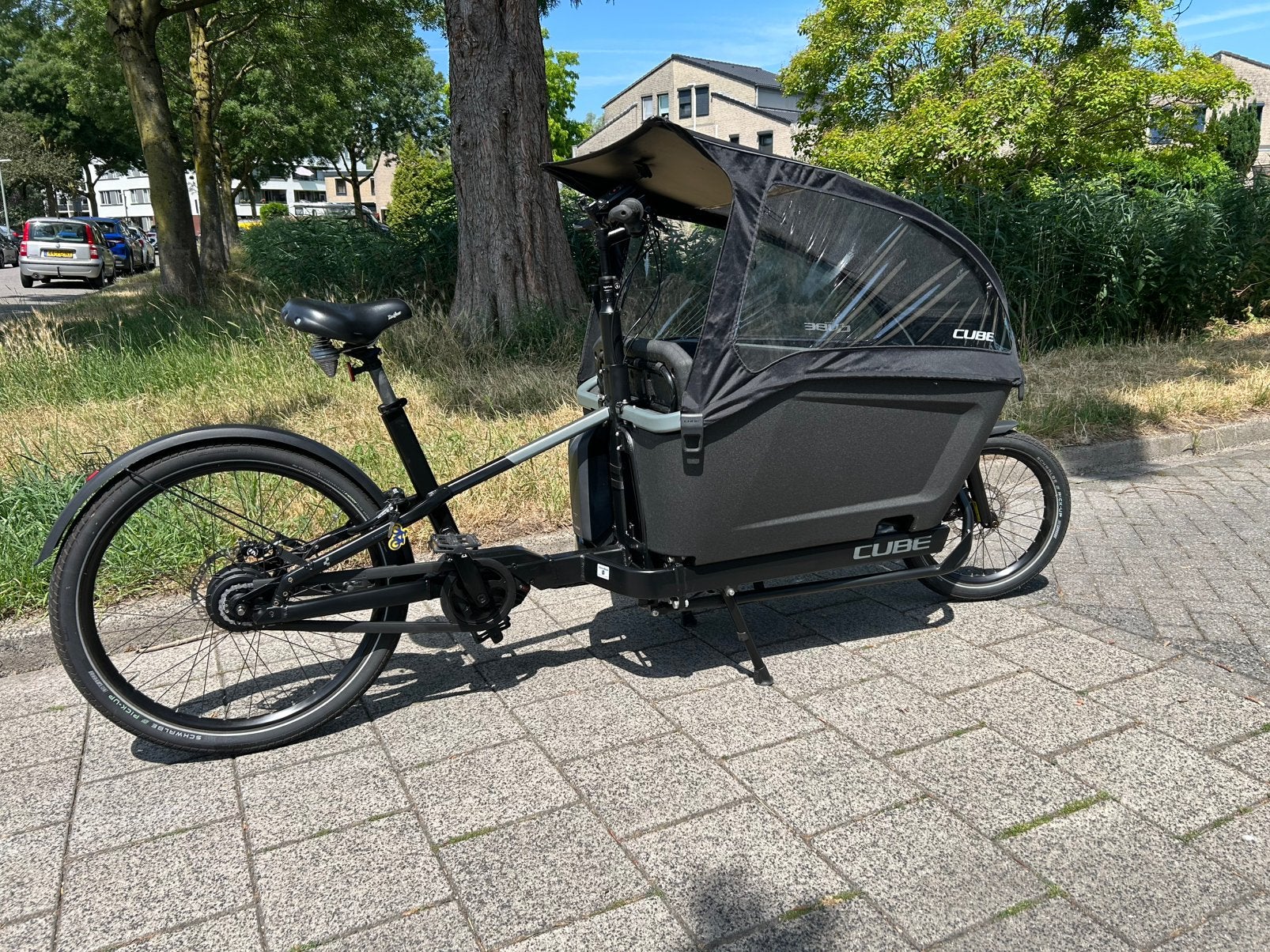 Cube Cargo Sport Hybrid bakfiets als nieuw met extra's!, Fietsen en Brommers, Fietsen | Bakfietsen, Goederen, Elektrisch, Zo goed als nieuw