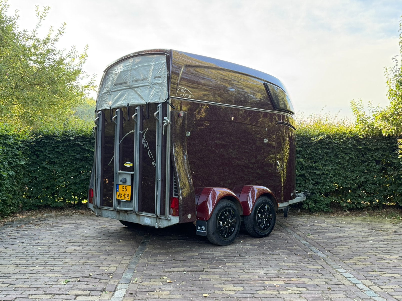 Zeer mooie bockmann big master zadelkamer alu bodem, Ophalen, Info@ttpaardentrailers, Zo goed als nieuw, 2-paards trailer