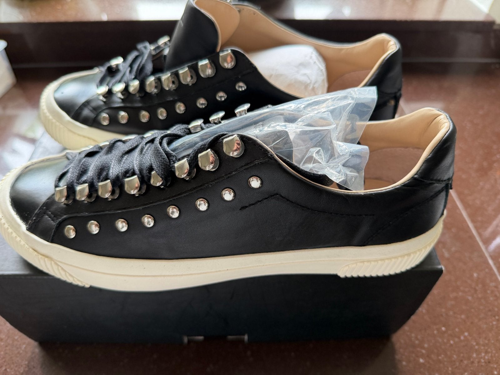 Diesel S-Mustave LC W sneakers zwart met studs, Kleding | Dames, Schoenen, Zwart, Nieuw, Ophalen of Verzenden, Sneakers of Gympen