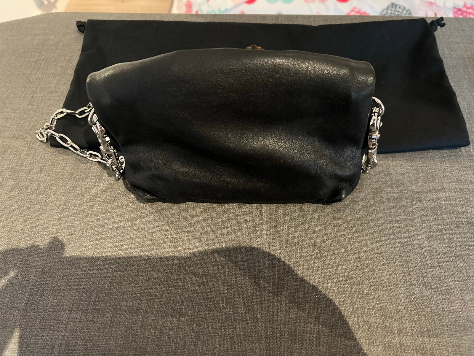 Zadig & Voltaire Rocky Schoudertasje Zwart Leer, Verzenden, Zo goed als nieuw, Zwart, Schoudertasje