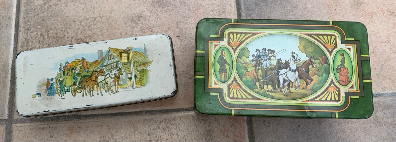 Vintage Douwe Egberts en Pickwick theeblikken (2 stuks), Ophalen of Verzenden, Gebruikt, Thee, Douwe Egberts