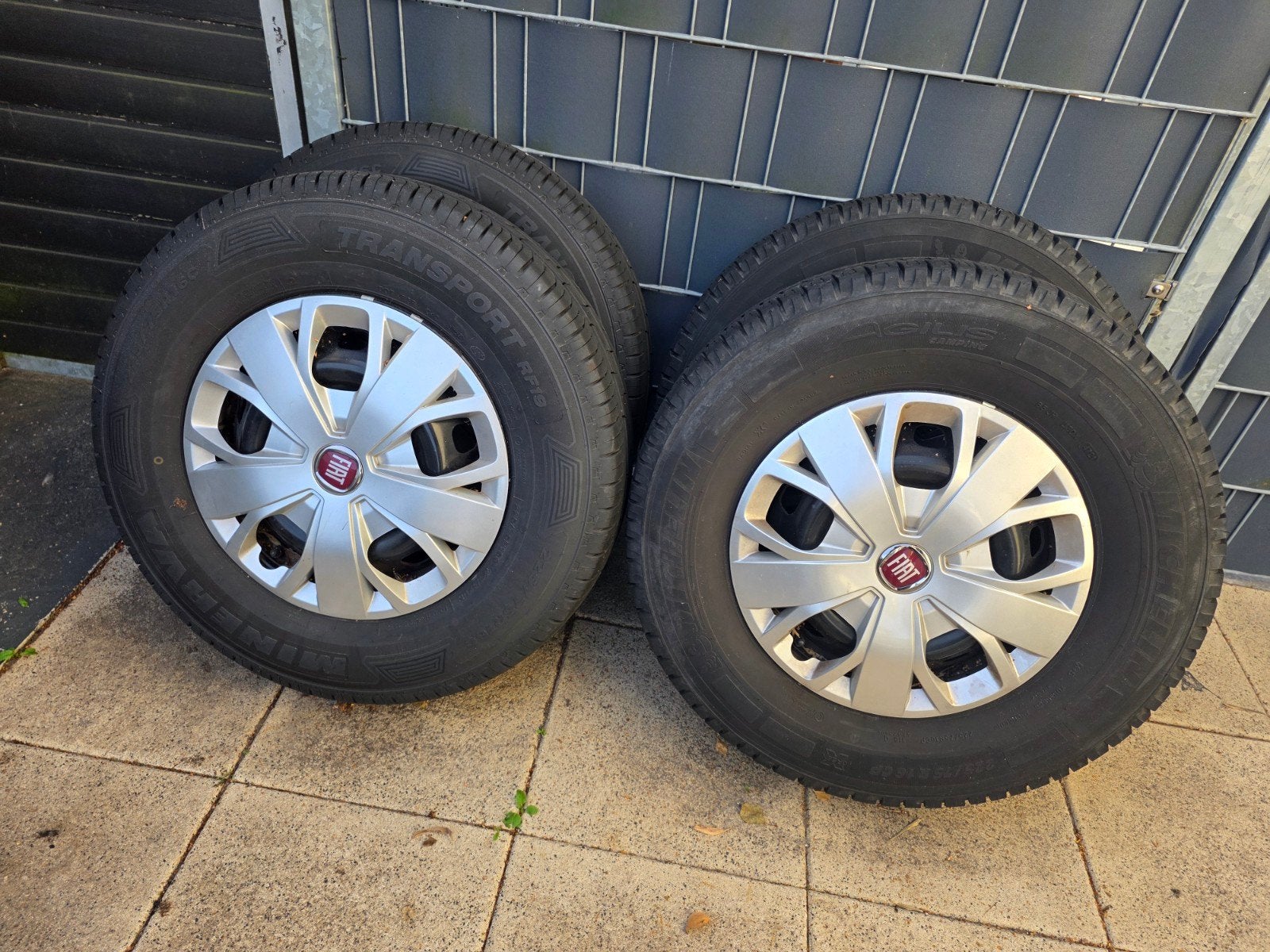 Fiat Womo Band Velgen 225 75 R16, Ophalen