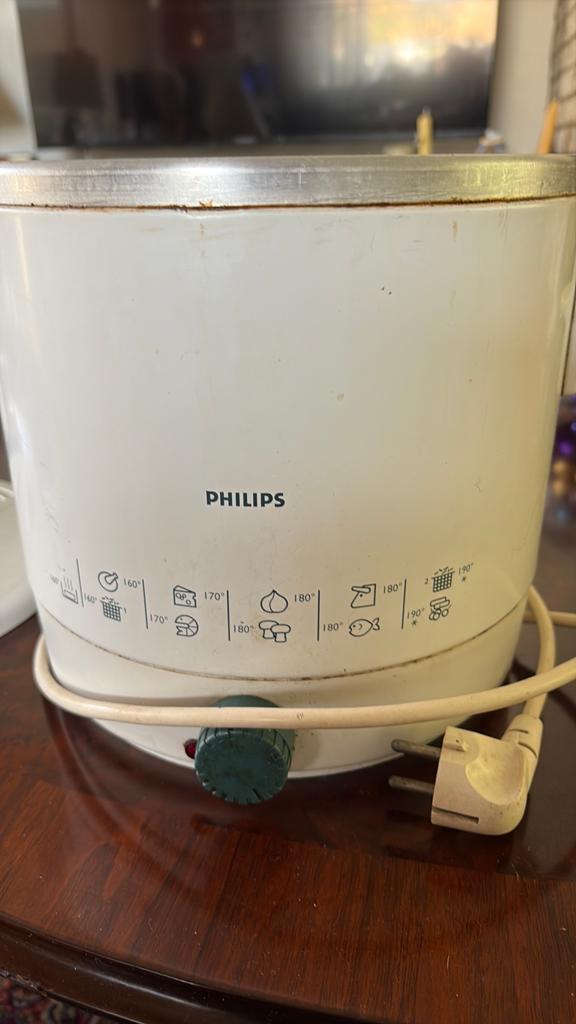 Philips Friteuse - Compact en Gebruiksvriendelijk, Witgoed en Apparatuur, 2 tot 3 liter, Ophalen of Verzenden, Gebruikt, Uitneembare binnenpan