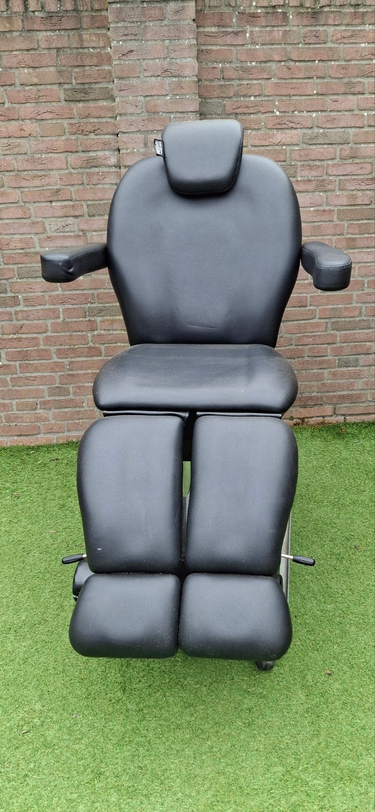 Reeve behandelstoel pedicure of tattoo stoel, Ophalen, Zo goed als nieuw