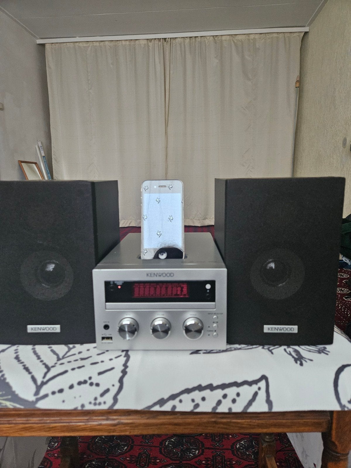 Kenwood M-616DV Microset met iPod/iPhone dock en speakers, Ophalen, Zo goed als nieuw, Cd-speler, Microset