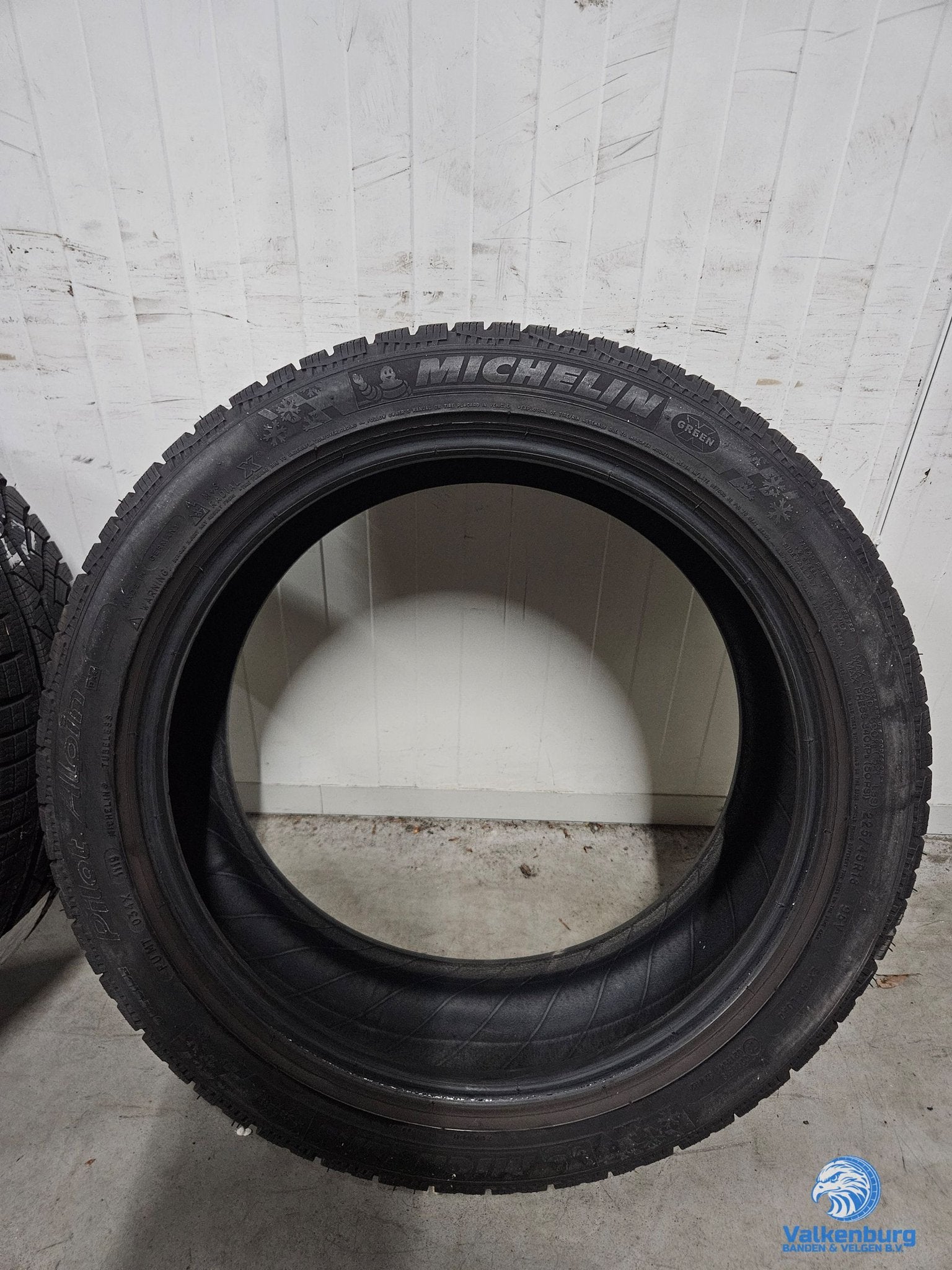 7mm! Winterbanden 225/45R18 Michelin Pilot Alpin PA4, Auto-onderdelen, Banden en Velgen, 18 inch, Gebruikt, -, -