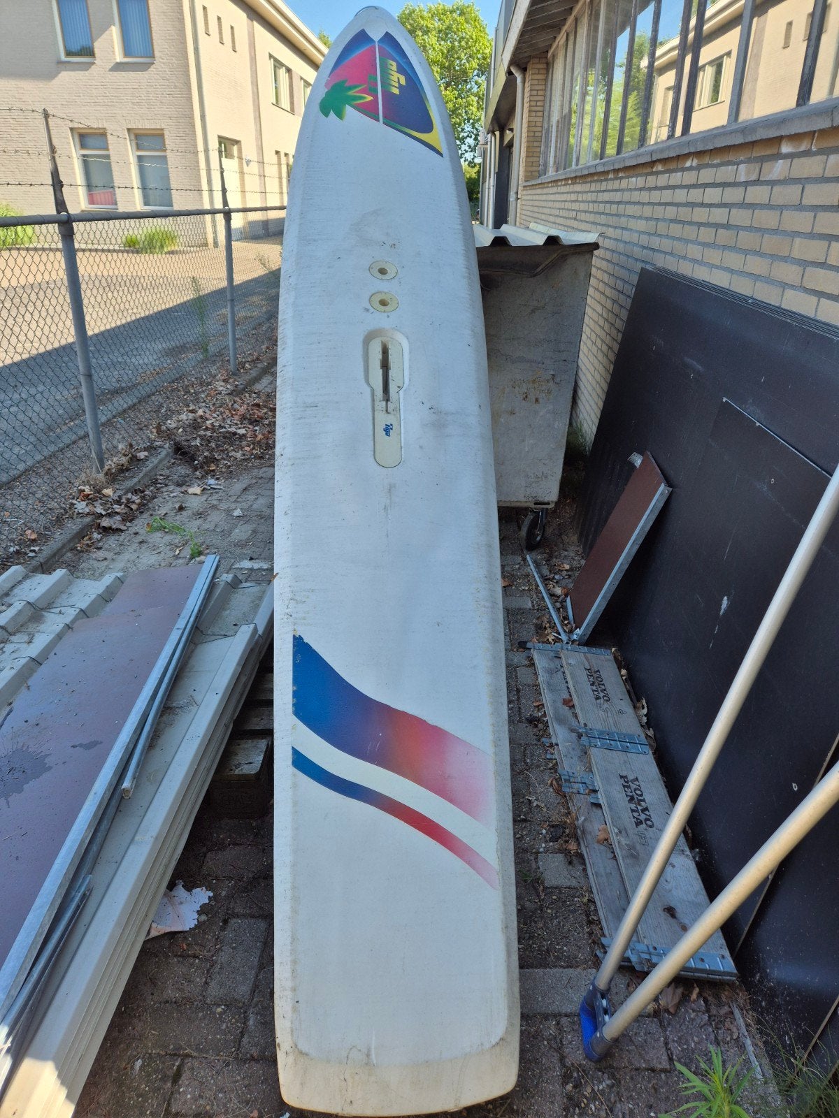 Complete windsurfset: boards, zeilen, wetsuit en accessoires, Gebruikt, 5 tot 6.5 m², Met mast, 300 cm of meer