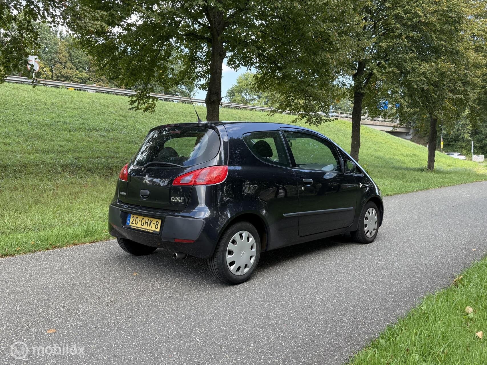 Mitsubishi Colt 1.3 Incharge*NEW APK 09/27*AIRCO*ELEK. RAMEN, Auto's, Voorwielaandrijving, Stof, Gebruikt, Origineel Nederlands