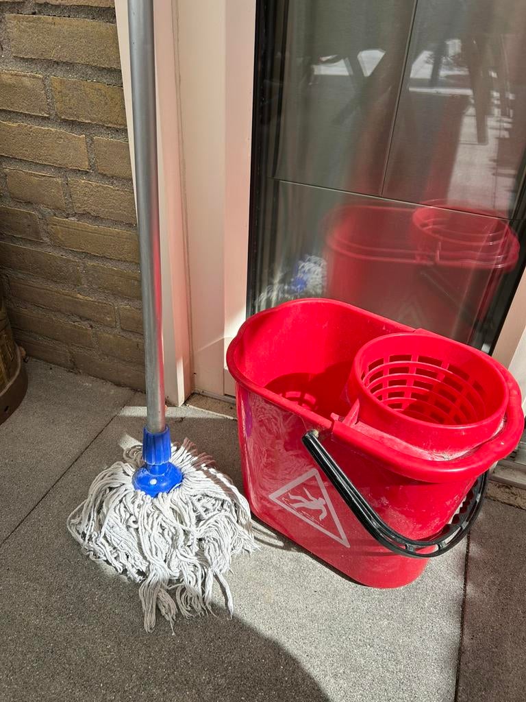 Spaanse mop / dweil + emmer, Ophalen, Dweilemmer, -bak, of -wagen