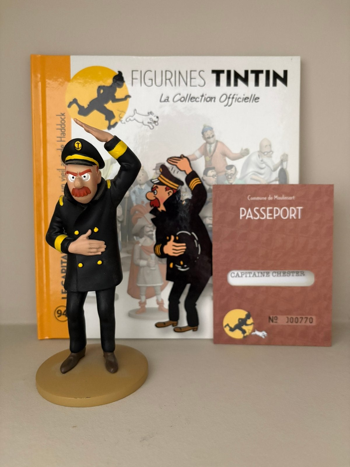 Kuifje/Tintin beeld Kapitein Chester Moulinsart, Verzamelen, Stripfiguren, Ophalen of Verzenden, Kuifje, Zo goed als nieuw, Beeldje of Figuurtje