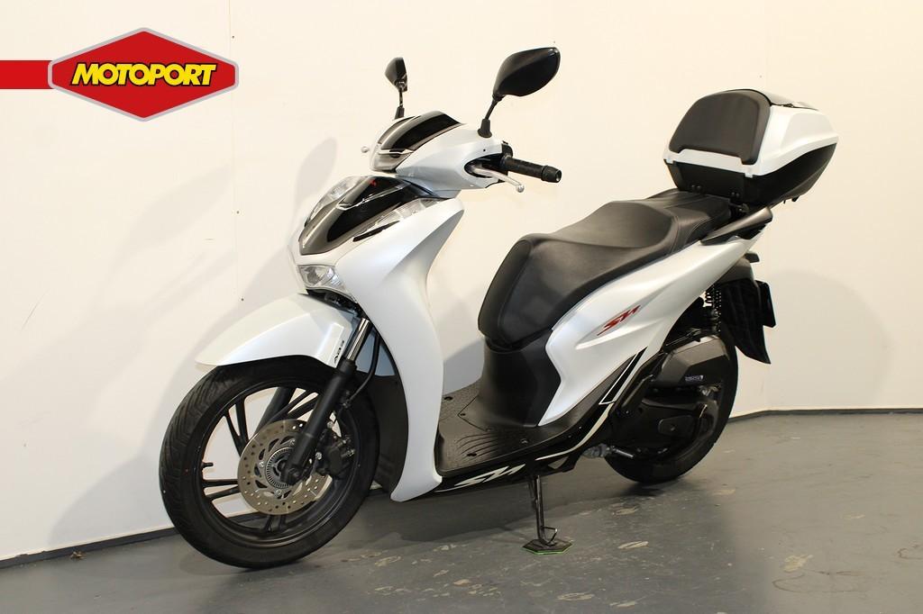 Honda SH 150 I (bj 2022), Scooter, Bedrijf, Mc.benelux@honda-eu.com, Honda Motor Europe Ltd. Belgian Branch