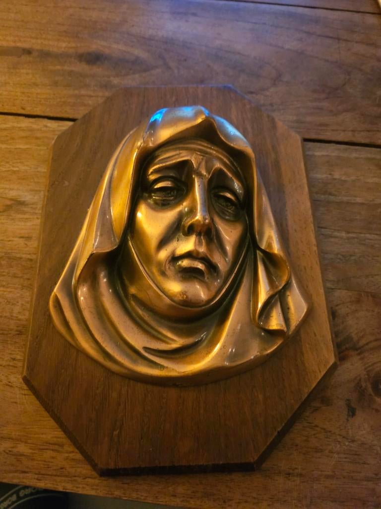 Vintage bronzen reliëf 'Maria' op houten paneel, Ophalen of Verzenden