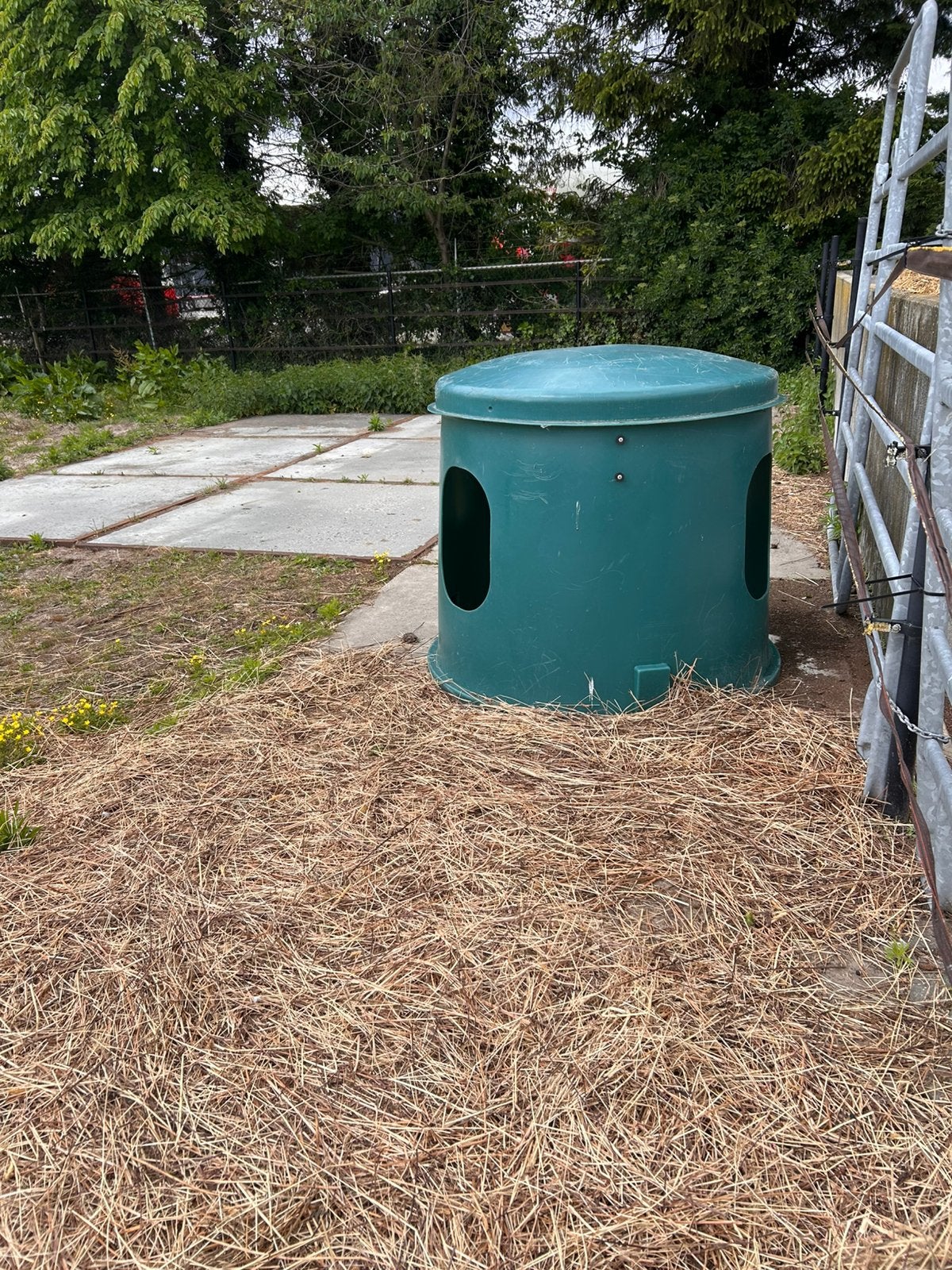 Hooiruif/hooistolp voor 3 dieren, Ophalen