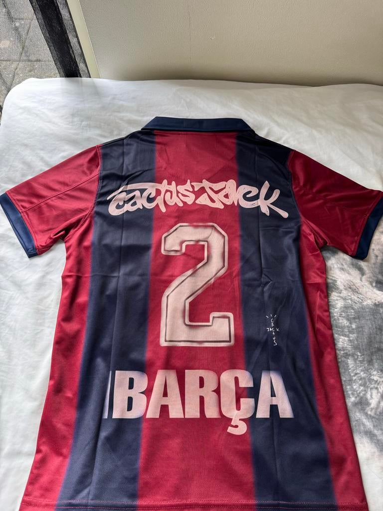 FC Barcelona x Travis Scott collab shirt - Maat M, Maat M, Ophalen of Verzenden, Nieuw, Shirt