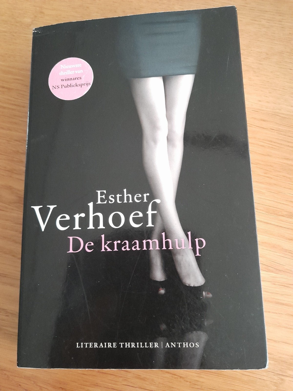 Esther verhoef de kraamhulp, Ophalen of Verzenden, Zo goed als nieuw