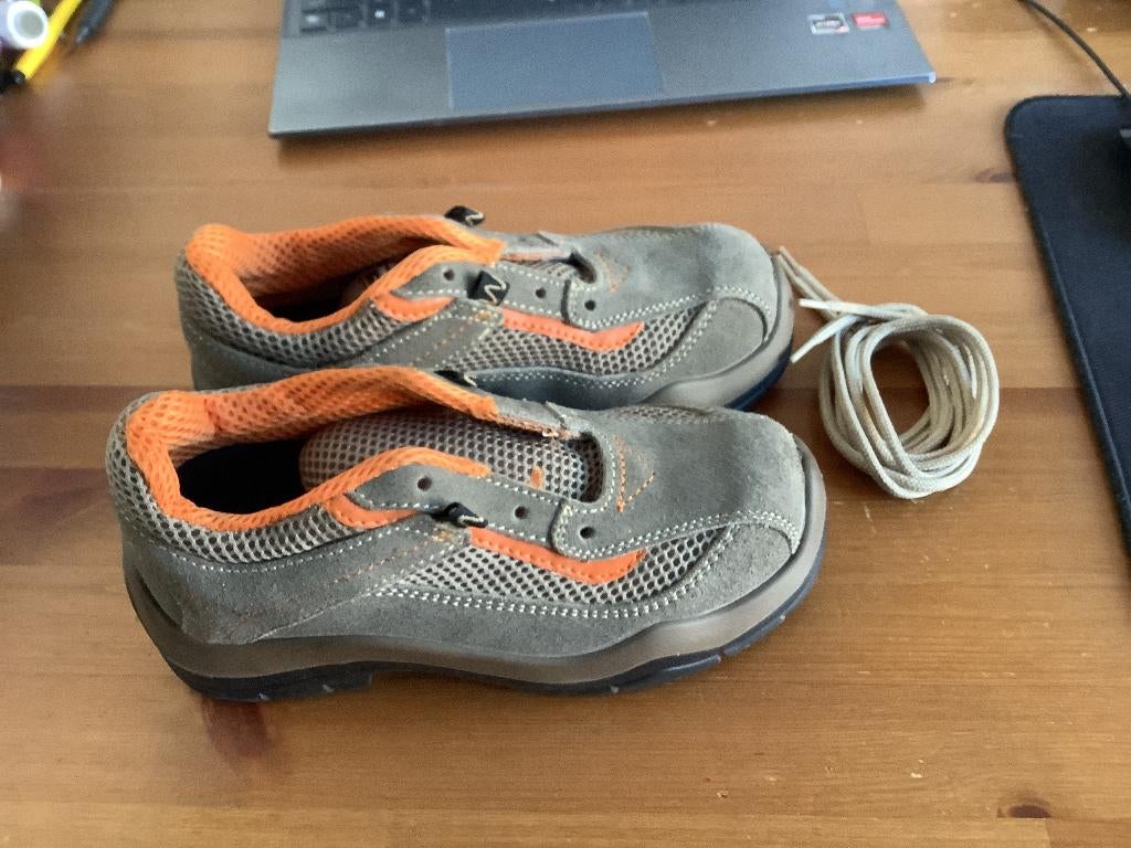 Honeywell dames werkschoenen S1p. Maat 35. Nieuw, Nieuw, Ophalen of Verzenden, Honeywell, Werkschoenen