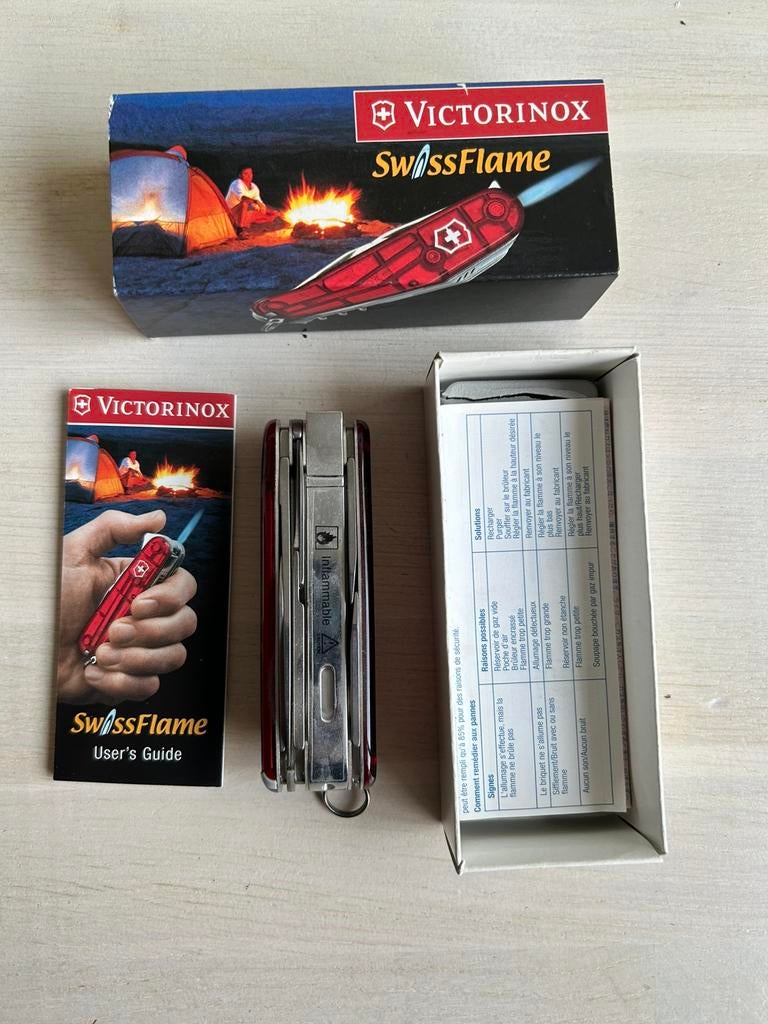 Victorinox SwissFlame zakmes, Caravans en Kamperen, Kampeergereedschap, Ophalen of Verzenden, Zo goed als nieuw
