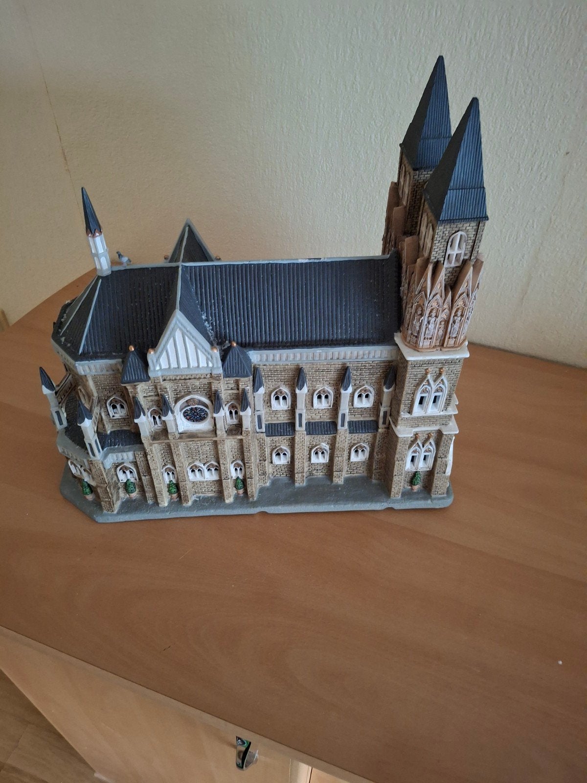 Kerk, Ophalen, Zo goed als nieuw