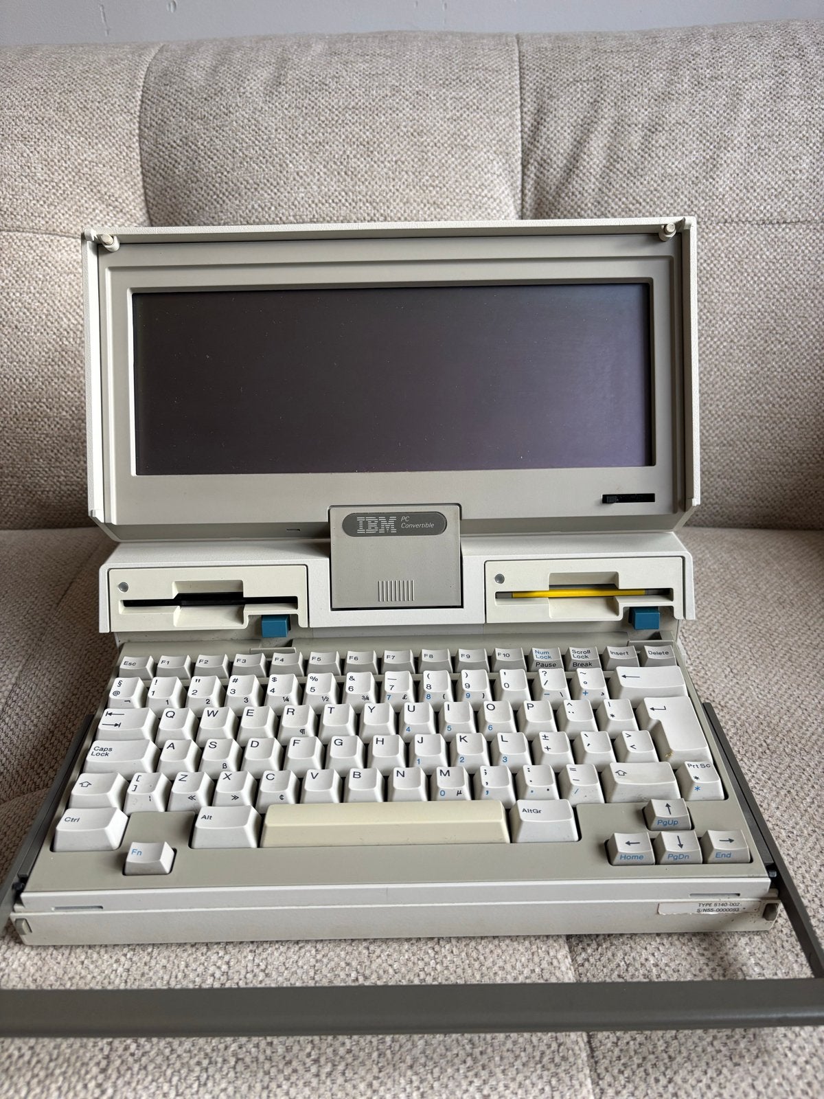 Vintage IBM PC Convertible 5140 - Compleet met accessoires, Computers en Software, Ophalen of Verzenden
