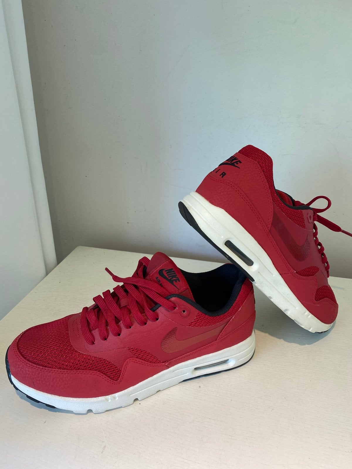 Sneakers Nike Air. Maat 39/40. Rood., Ophalen of Verzenden, Rood, Sneakers of Gympen