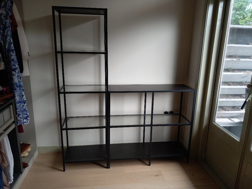Stellingkast Ikea VITTSJÖ, Ophalen, Zo goed als nieuw