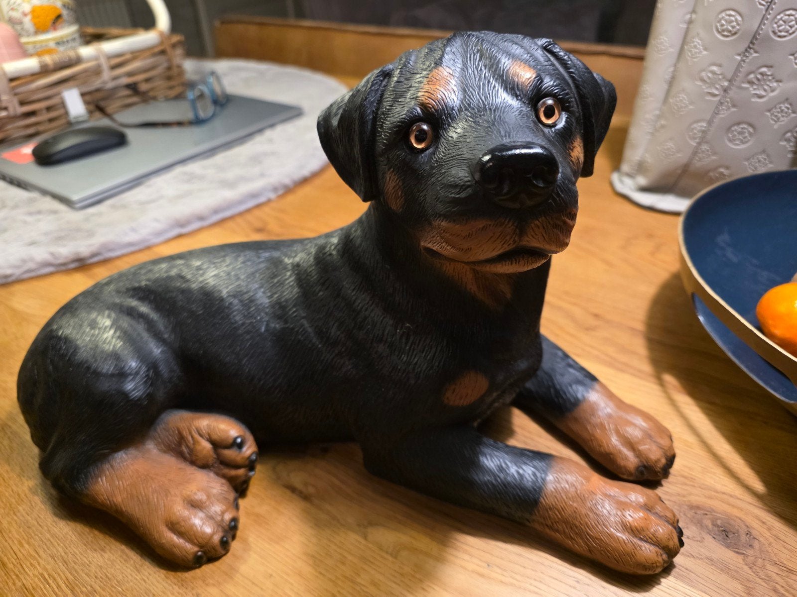 Rottweiler beeldjes 4 stuks 
Mo, Ophalen, Zo goed als nieuw
