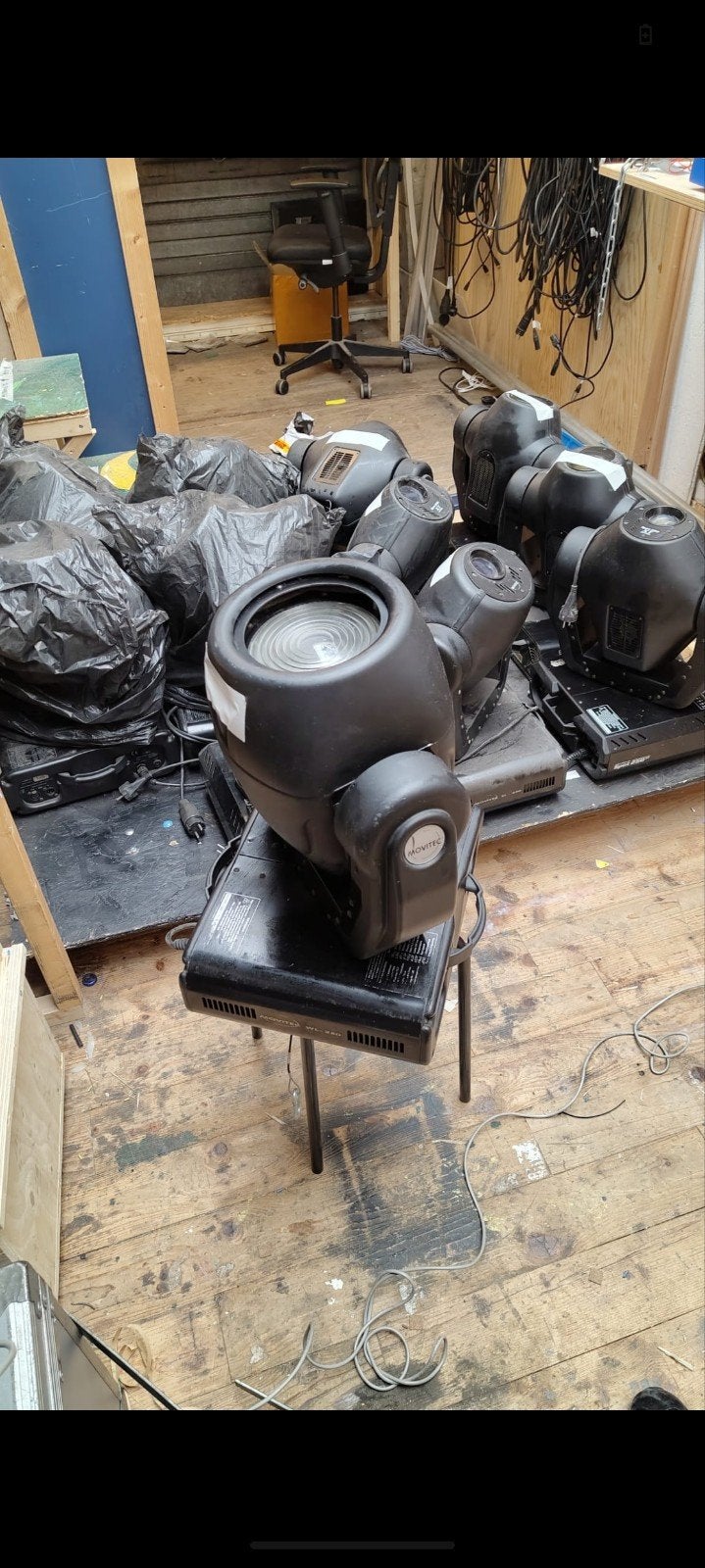 6x KAPOTTE moving Heads (voor onderdelen), Muziek en Instrumenten, Ophalen, Gebruikt, Licht