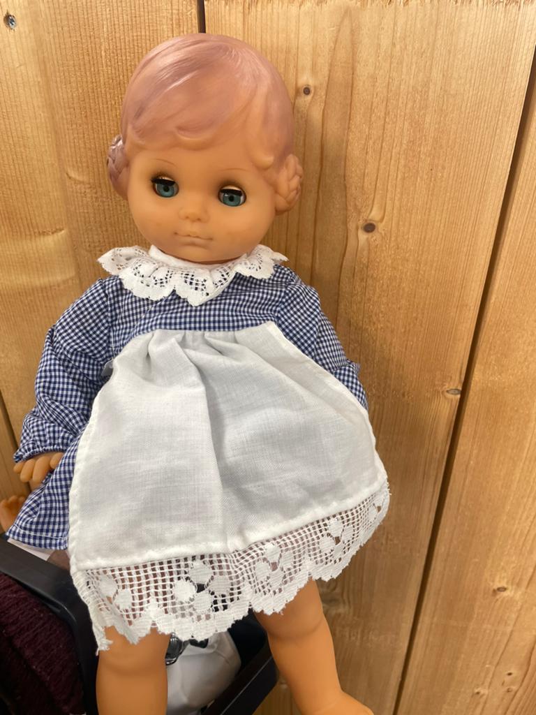 vintage  jaren 70 pop  42 cm met zachte lijf, Ophalen of Verzenden, Zo goed als nieuw
